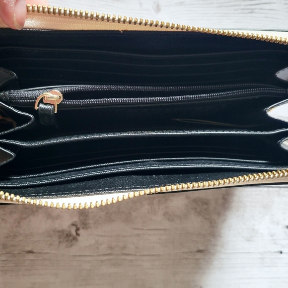 Kate Spade New York Neda Newbury wallet - Picture 4 of 7